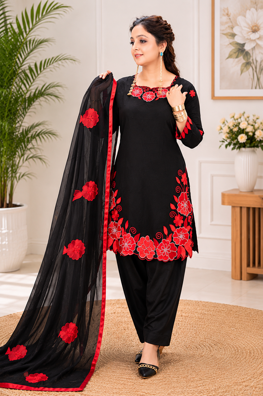 Black Floral Embroidered Patiyala Suit Set with Dupatta Fandy Silk